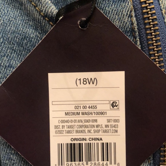 NWT Ava & Viv Denim Medium Wash Overalls - Picture 16 of 16